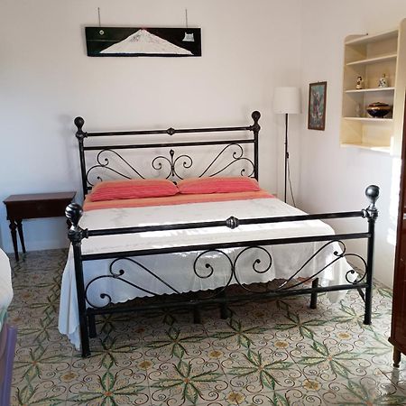 Casa Agrumeto Stromboli Bagian luar foto
